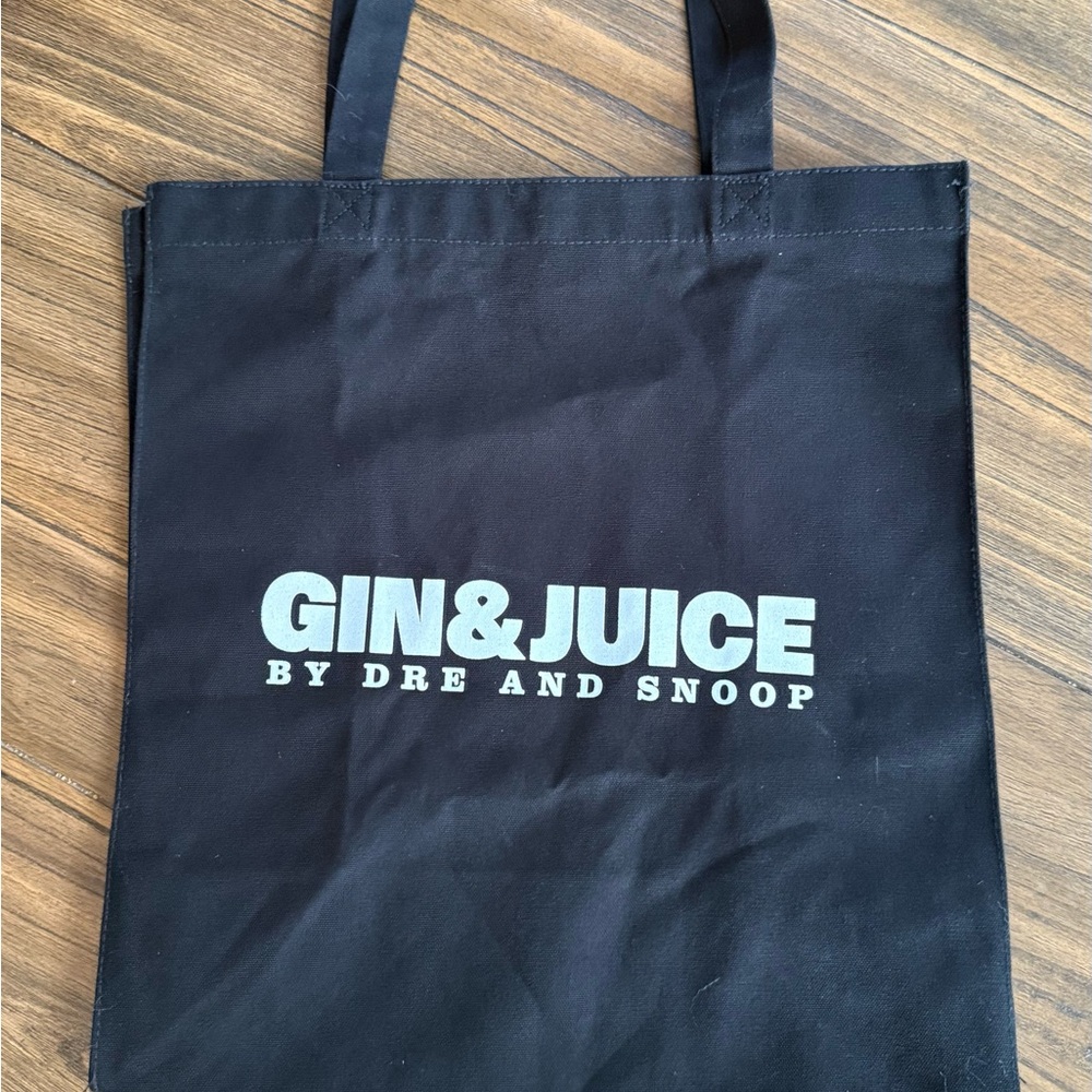 Gin & Juice by Dre and Snoop tote